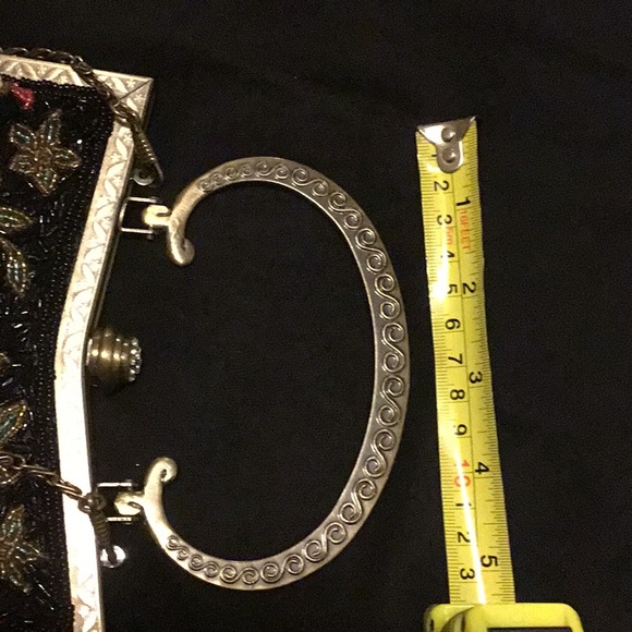 New Evening Bag - Picture 10 of 11